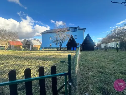 Pronájem zahrady, Olomouc, Jaselská, 200 m2