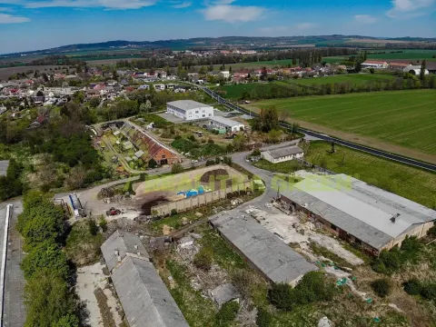 Prodej komerční nemovitosti, Holešov, 27330 m2