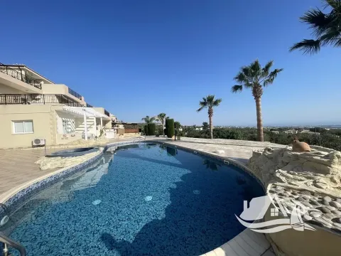 Prodej bytu 1+1, Mesa Chorio, Kypr, 45 m2