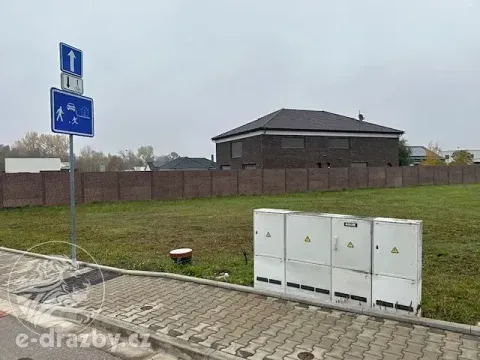 Dražba pozemku pro bydlení, Pardubice, 962 m2